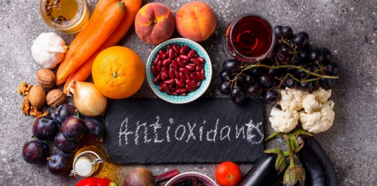 Fight Aging Using Antioxidants